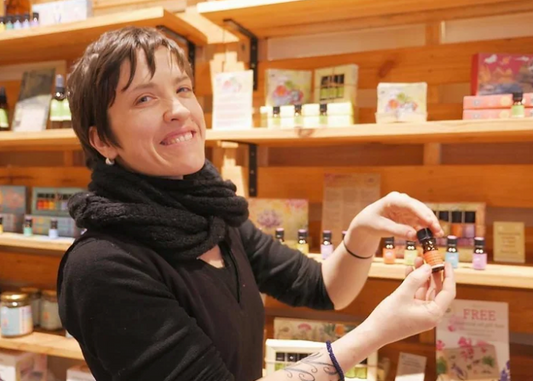 Aromatherapy for Winter Wellness with Aromatherapist Katie Greenway