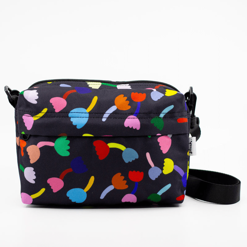 Shuh Lee Tulip Flowers Everyday Shoulder Bag